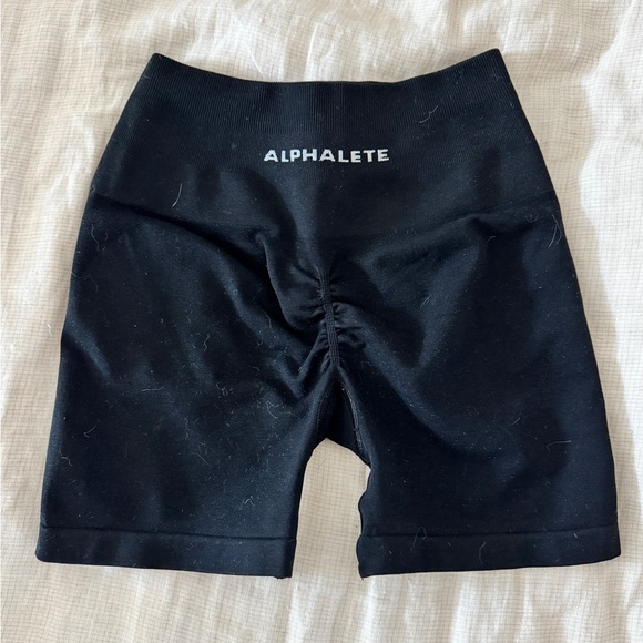 Alphalete Pants - Alphalete Amplify Short Black